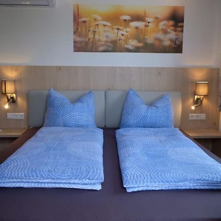 Rana'S B&B - Bed&Breakfast Руст Екстер'єр фото